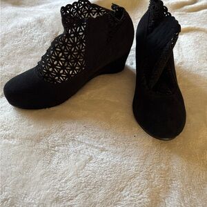Chic Black Women's Wedge Shoes
